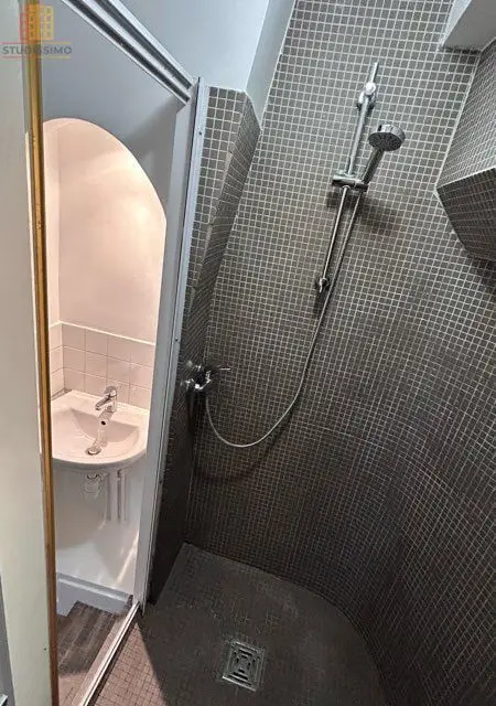 Studio 19m² Paris 6e - Calme, plein de charme - Photo 10