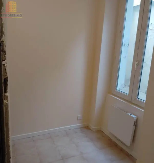Studio 7m² Paris 17e - Rez-de-chaussée, sur cour - Photo 4