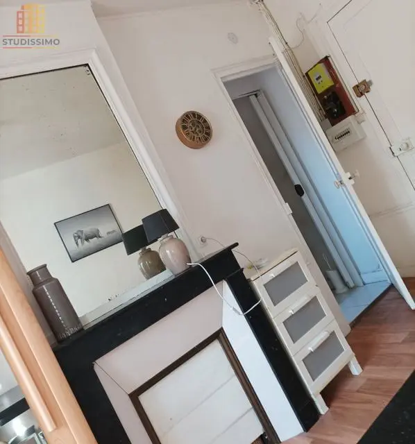 Studio 18m² Paris 17e Courcelles-Wagram - Beau, étage élevé - Photo 5