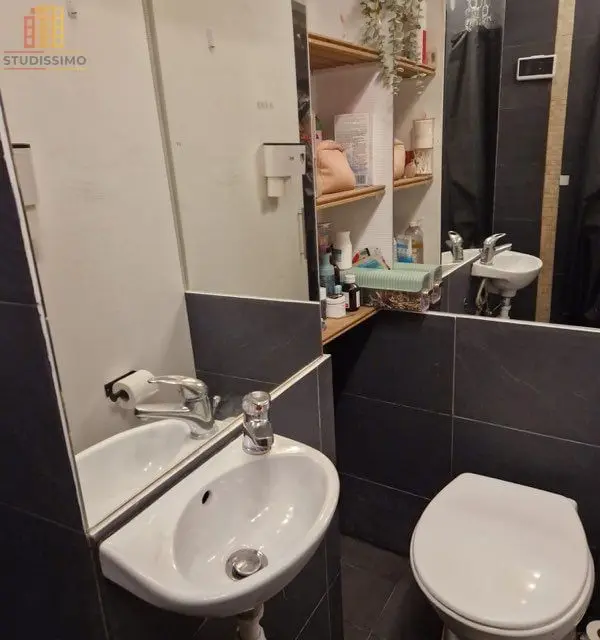 Studio 11m² Paris 9e - Dernier étage, lumineux - Photo 1