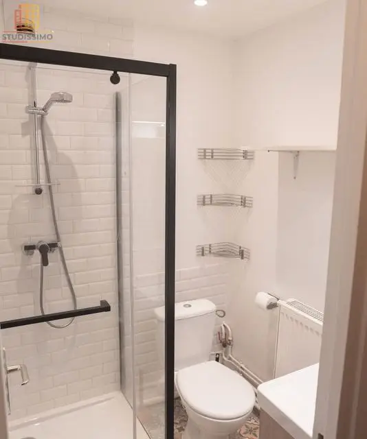 Studio 18m² Paris 11e - Immeuble rénové - Photo 2