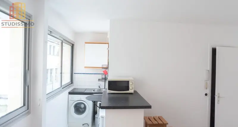 Studio 18m² Paris 11e - Immeuble rénové - Photo 1