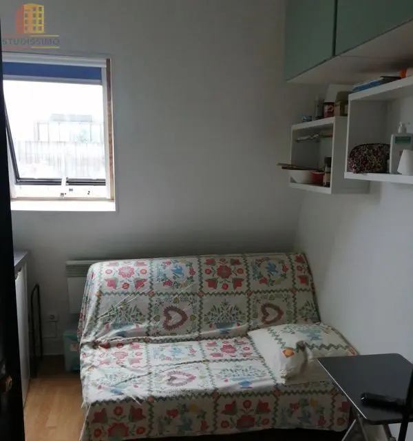 Studio 5m² Paris 17e - Dernier étage, sans ascenseur - Photo 1