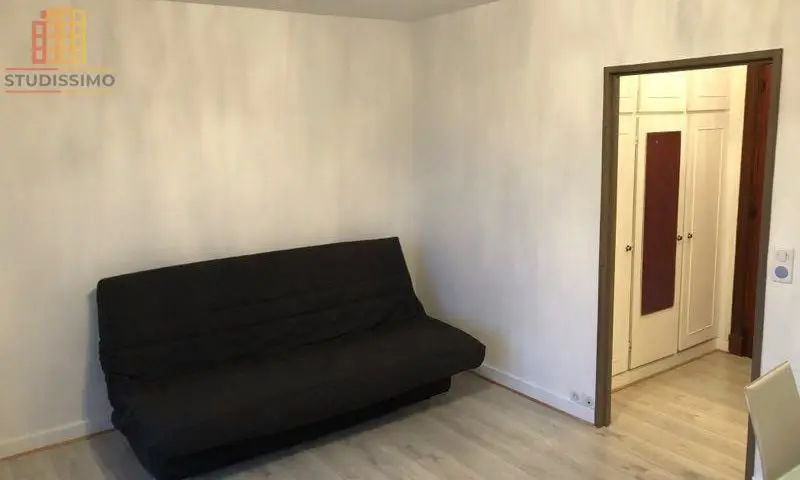 Studio 29m² Paris 15e - Étage élevé, balcon filant - Photo 2