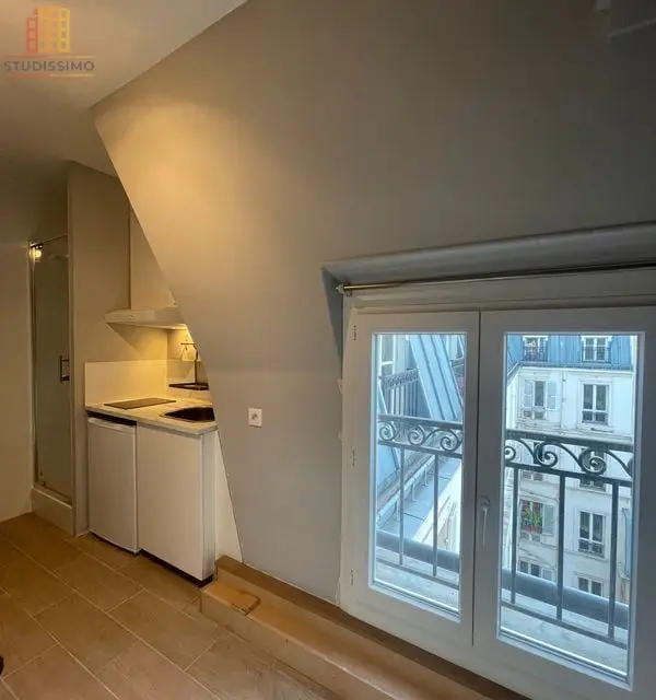 Studio 8m² Paris 17e - Refait à neuf - Photo 2