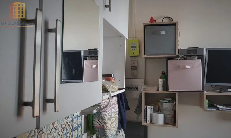 Chambre de bonne 8m² Paris 16e - Étage élevé, calme - Photo 4