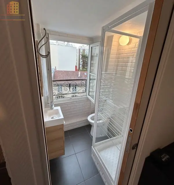 Studio 14m² Paris 10e Canal Saint-Martin - Très bon état - Photo 2