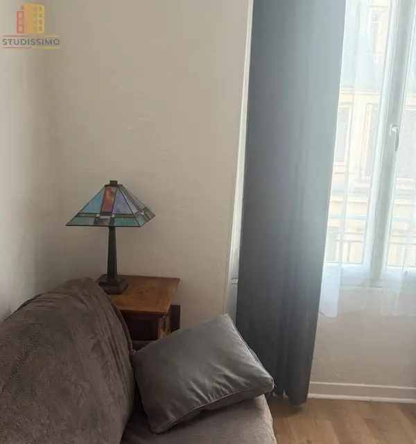 Studio 25m² Paris 19e Buttes-Chaumont - Étage élevé, lumineux - Photo 2