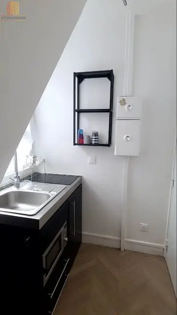 Studio 8m² Neuilly-sur-Seine - Meublé, métro Les Sablons - Photo 2