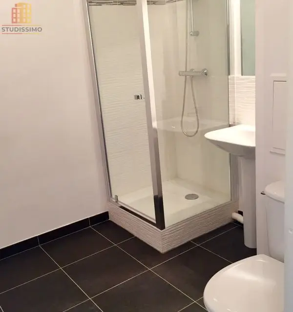 Studio 27m² Nanterre - Meublé, faibles consommations énergétiques - Photo 1