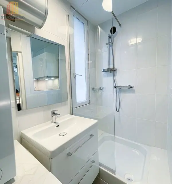 Studio 23m² Clichy Mairie - Refait à neuf, cuisine équipée - Photo 2