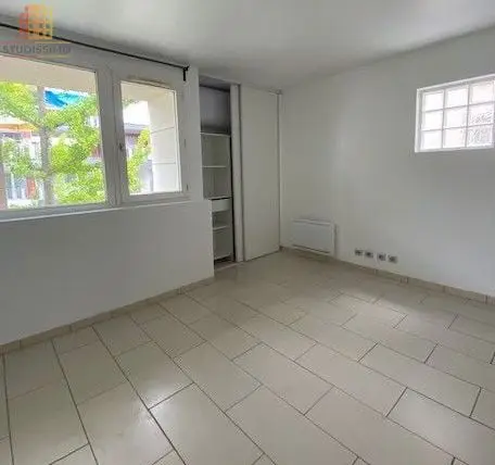 Studio 23m² Tremblay-en-France - Box, quartier des Cottages - Photo 1