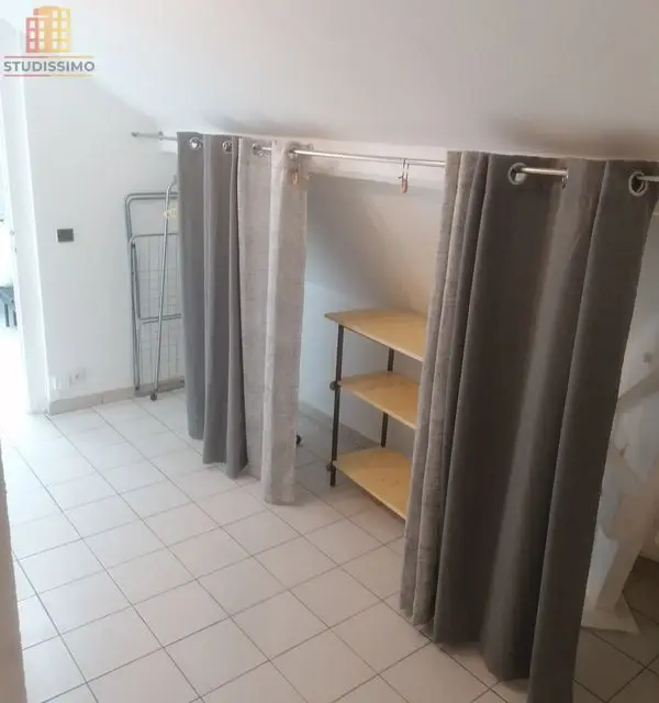 Studio 30m² Noisy-le-Sec - Dernier étage - Photo 3