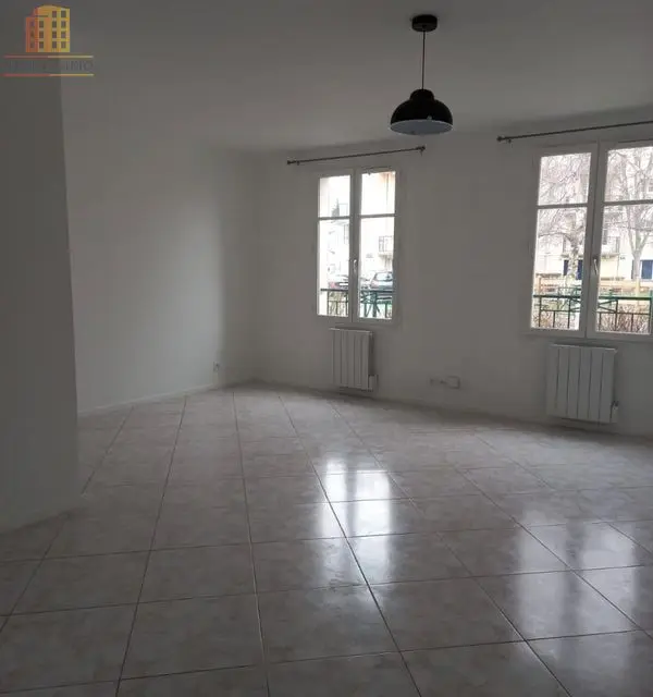 Studio 30m² Carrières-sous-Poissy - DPE D - Photo 2