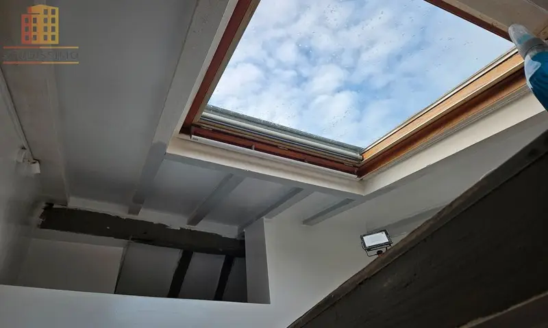 Studio 7m² Versailles - Mezzanine - Photo 1