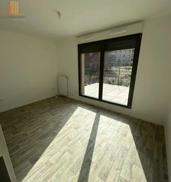 Studio 21m² Mantes-la-Ville 78711 - Photo 1