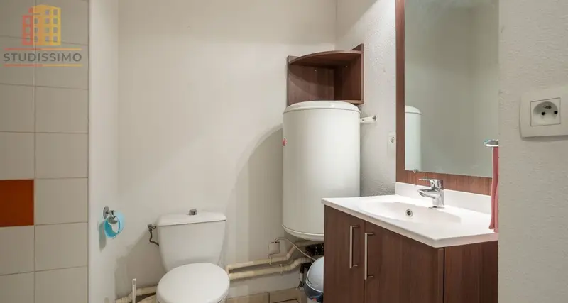 Studio 18m² Lyon 7e - Sous bail commercial, aucun travaux - Photo 2