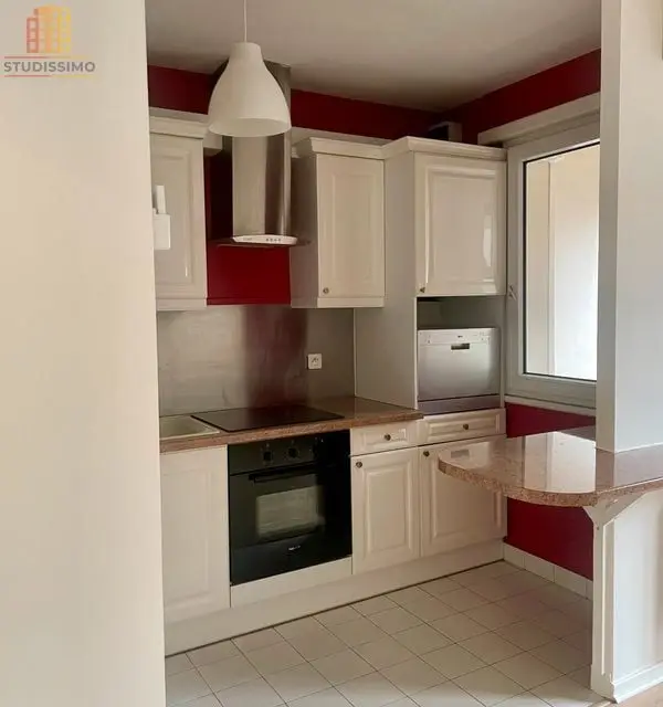 Studio 35m² Lyon 6e - Balcon, cave - Photo 2
