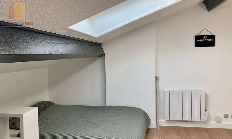 Studio 33m² Villeurbanne Charpennes - Rénové, dernier étage - Photo 1
