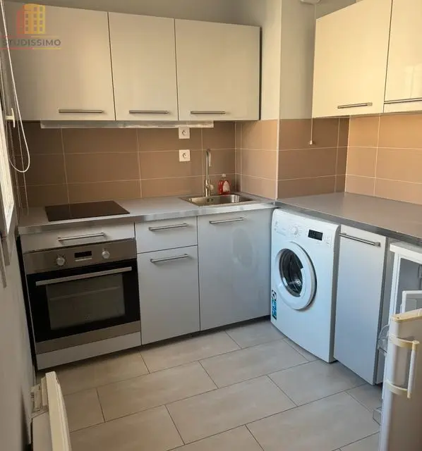 Studio 33m² Lyon 2e Jacobins - Étage élevé, vue dégagée - Photo 2