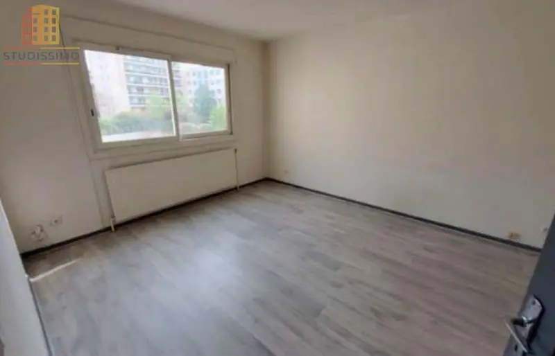 Studio 32m² Lyon 7 Université - Parking couvert - Photo 2