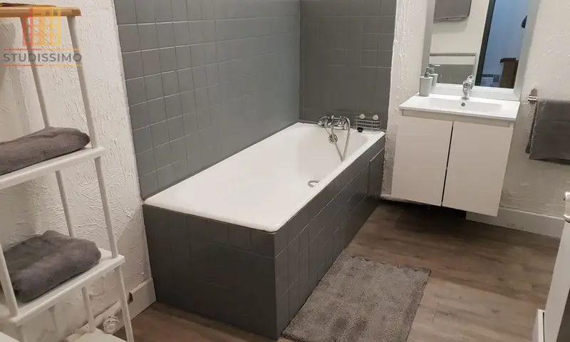 Studio 29m² Marseille 5e - Meublé, étage élevé - Photo 4