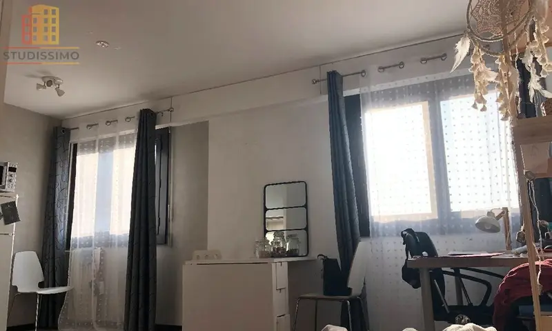 Studio 30m² Marseille 5e La Timone - Étage élevé, lumineux - Photo 1
