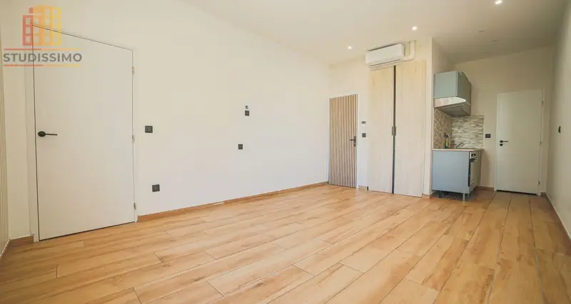 Studio 27m² Aubagne 13400 - Photo 1
