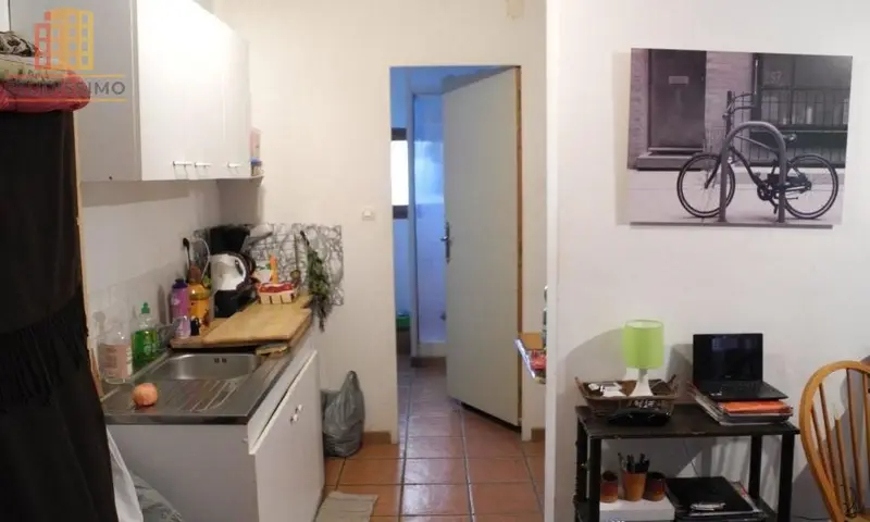 Studio 27m² Istres - Terrasse, parking - Photo 2