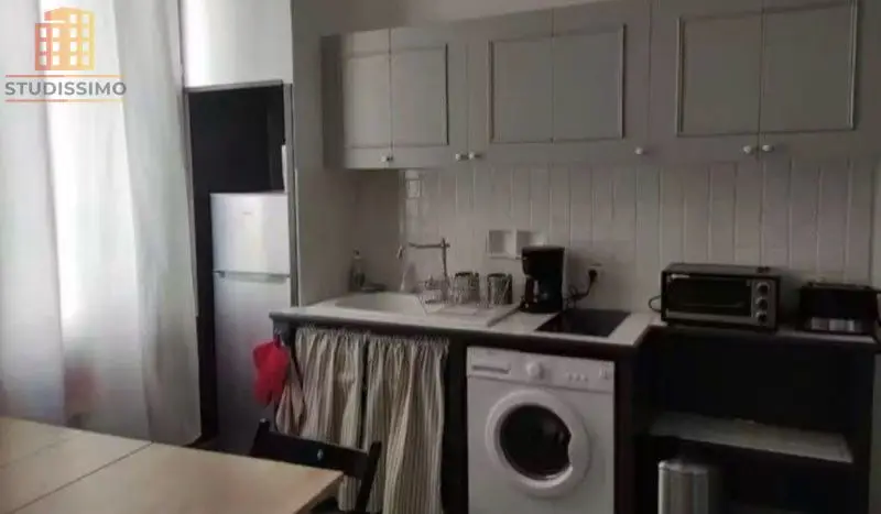 Studio 30m² La Ciotat centre-ville - DPE D, 1er étage - Photo 2