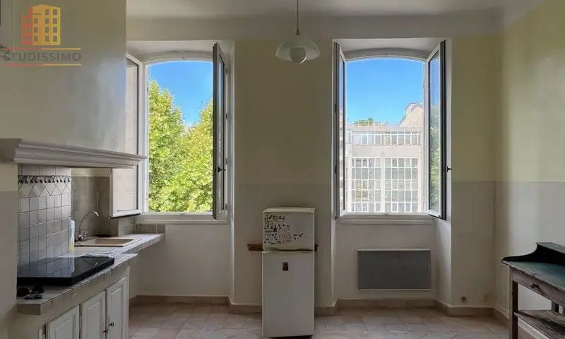 Studio 23m² Marseille 2e - Vue dégagée, 4e étage - Photo 2