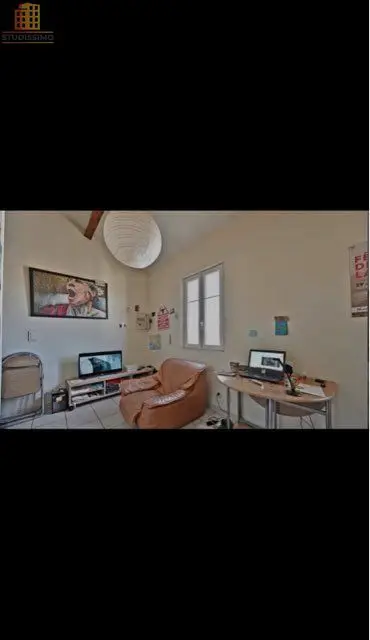 Studio 33m² Arles 13200 - Mezzanine - Photo 1