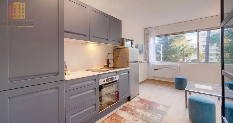 Studio 23m² Cannes - 1er étage, DPE C - Photo 17