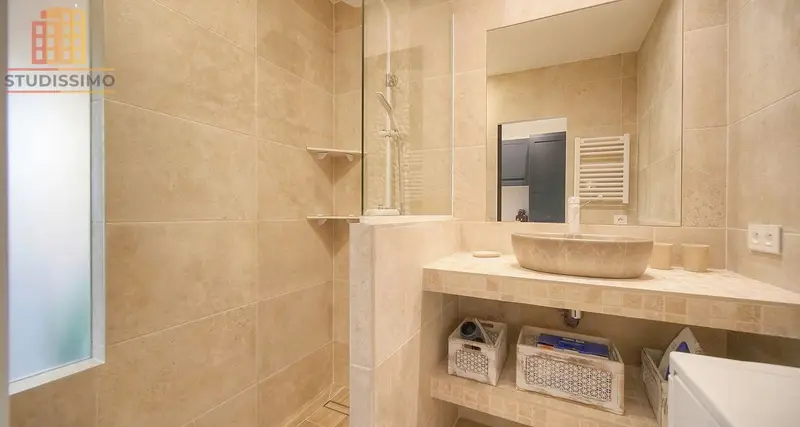 Studio 23m² Cannes - 1er étage, DPE C - Photo 12