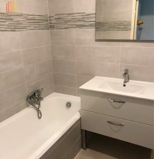 Studio 23m² Mandelieu-la-Napoule - Dernier étage, climatisé - Photo 2