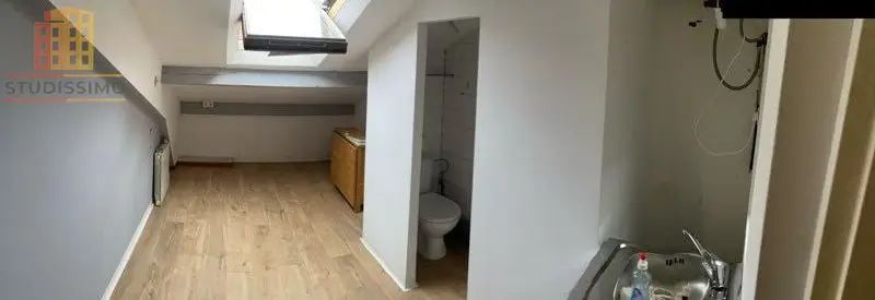 Studio 13m² Nice centre - Dernier étage, vue port - Photo 2