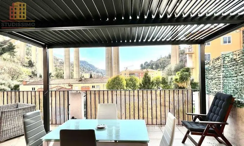 Studio 33m² Menton - Dernier étage, parking - Photo 2