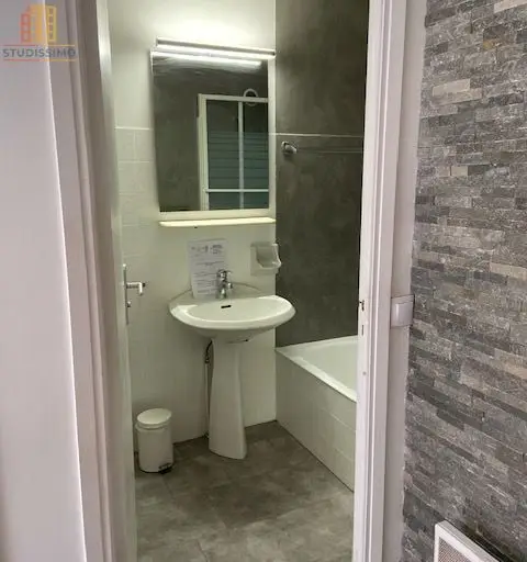 Studio meublé 20m² Menton - Terrasse, calme - Photo 2