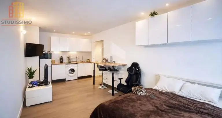 Studio 25m² Le Cannet - Maurice Jean-Pierre - Photo 2