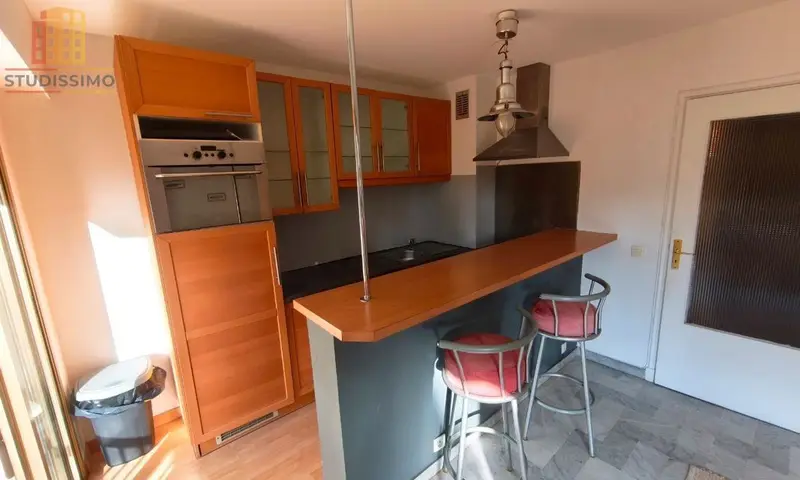 Studio 25m² Le Cannet - Balcon, parking privé - Photo 2