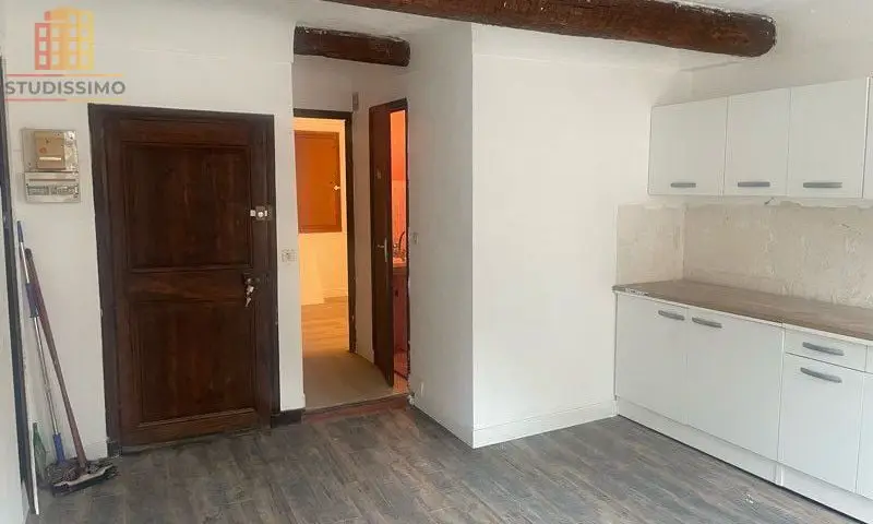 Studio 29m² Puget-Théniers - À rénover - Photo 1