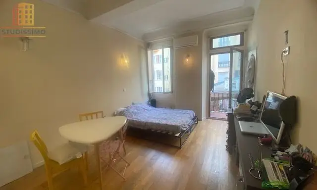 Studio 23m² Nice Vieux-Nice - Lumineux, proche commodités - Photo 2