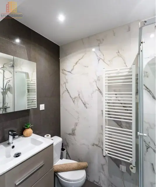 Studio 17m² Saint-Laurent-du-Var - Rénové, front de mer - Photo 1