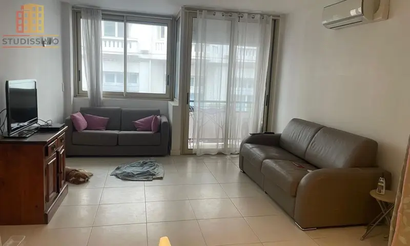 Studio 36m² Cannes Banane - Face Martinez, spacieux - Photo 1