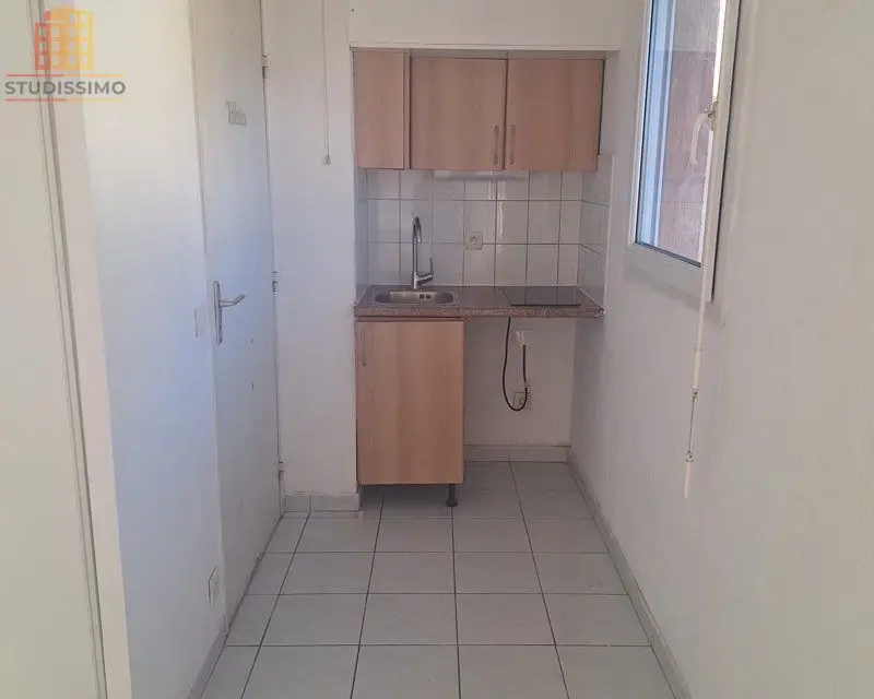 Studio 18m² Nice 06200 - Loué, étage 3/4 - Photo 2