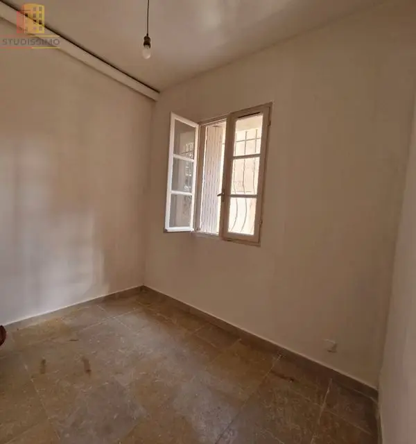 Studio 25m² Montpellier centre - Traversant, rénové - Photo 8