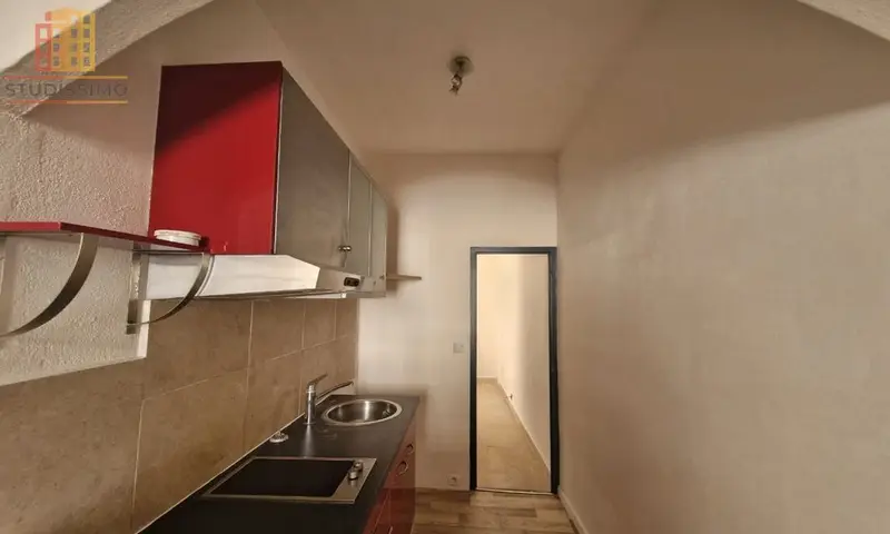 Studio 25m² Montpellier centre - Traversant, rénové - Photo 2