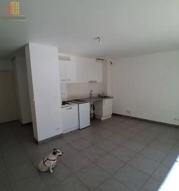 Studio 28m² Montpellier 34070 - Terrasse, parking - Photo 2