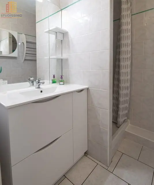 Studio 26m² La Grande-Motte - Lumineux, proche plage et parking - Photo 8