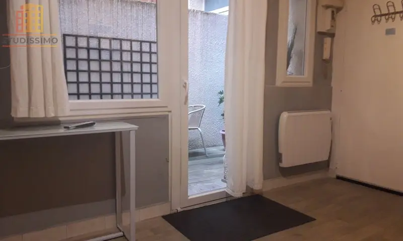 Studio 20m² Bordeaux centre - Pierre apparente, patio - Photo 1